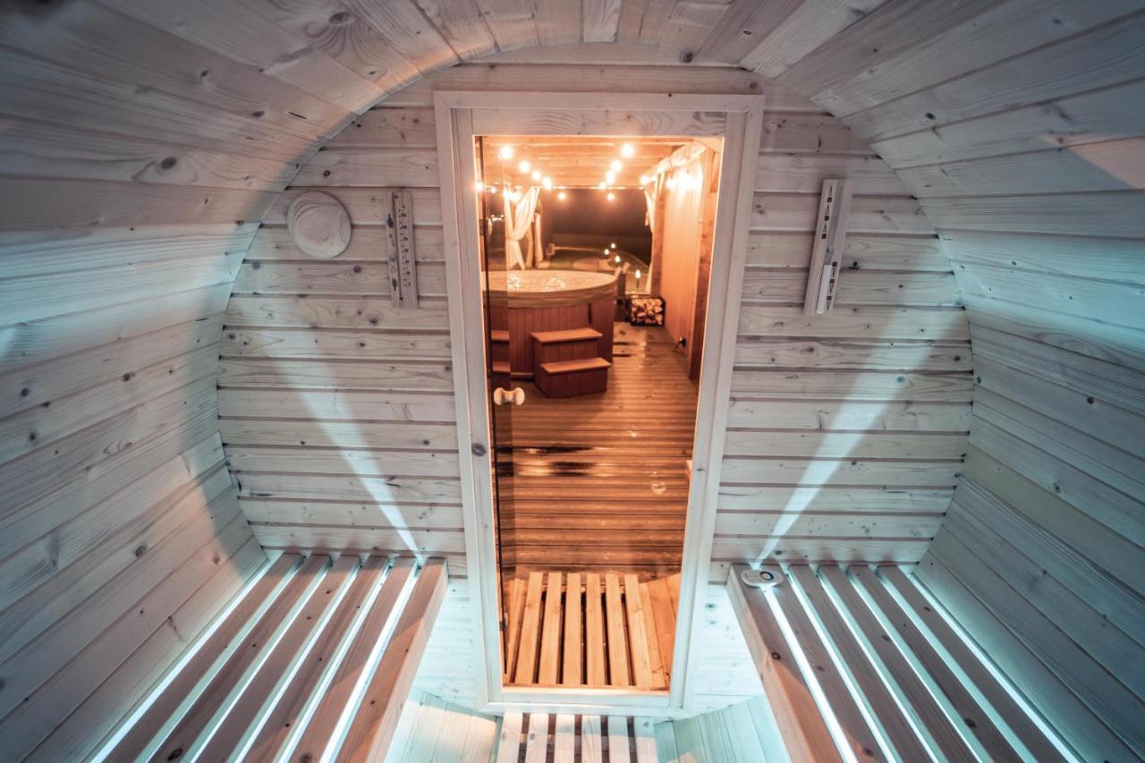 Village Resort Sauna & Jacuzzi & Netflix Tworkowa Dış mekan fotoğraf