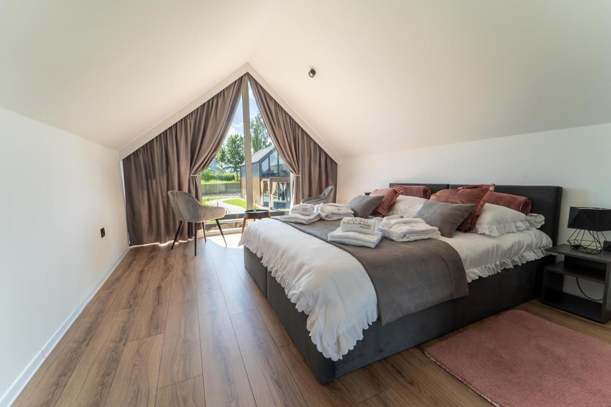 Village Resort Sauna & Jacuzzi & Netflix Tworkowa Oda fotoğraf